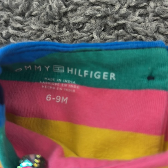 Baby Tommy Hilfiger top - Picture 2 of 2